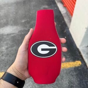 Georgia Bulldogs Bottle Suit Holder NCAA Coozie Koozie Cold Neoprene